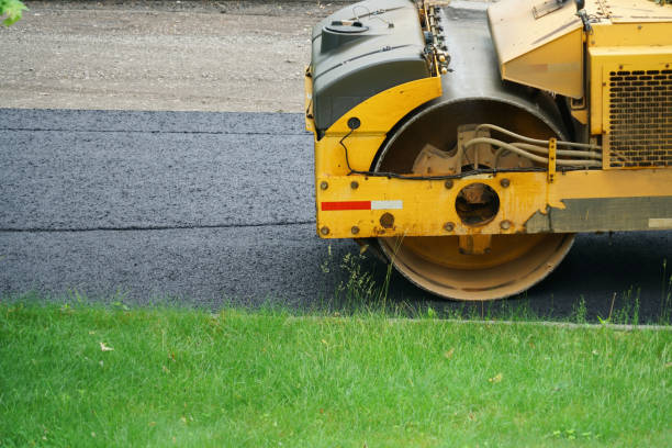 Best Driveway Paving Contractor  in Stamford, TX